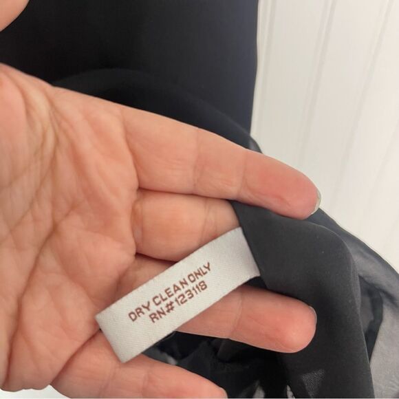 WALTER Tank Top Size 2 Black 100% Silk Chiffon Trim Racerback - Picture 2 of 6